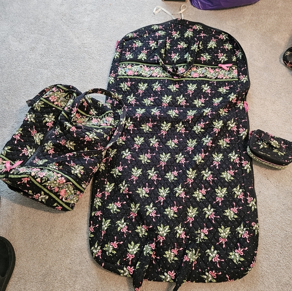 Vera Bradley Handbags - Vintage Vera Bradley New Hope breast cancer awareness pattern-3 pieces